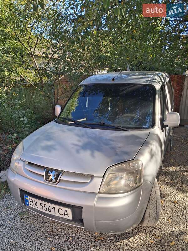 Мінівен Peugeot Partner 2008 в Кам'янець-Подільському