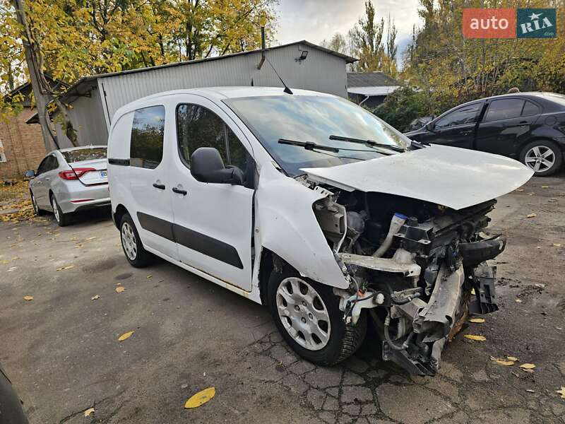 Вантажний фургон Peugeot Partner 2011 в Києві