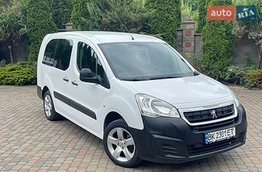 Минивэн Peugeot Partner 2015 в Ровно