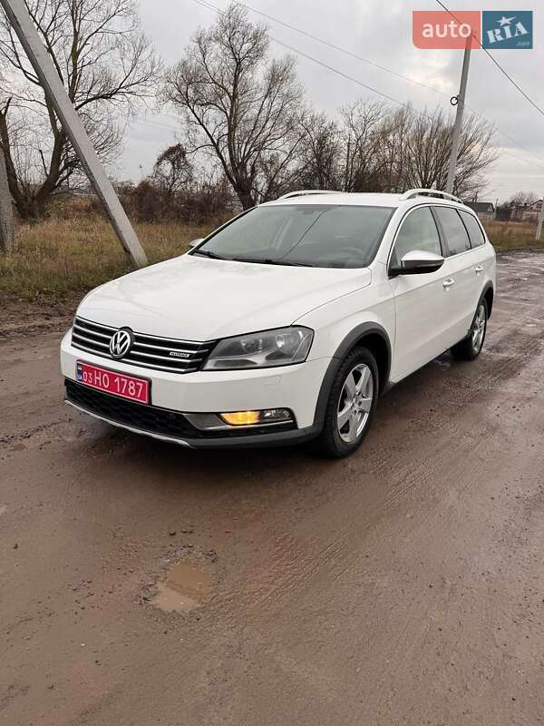 Универсал Volkswagen Passat Alltrack 2014 в Радивилове