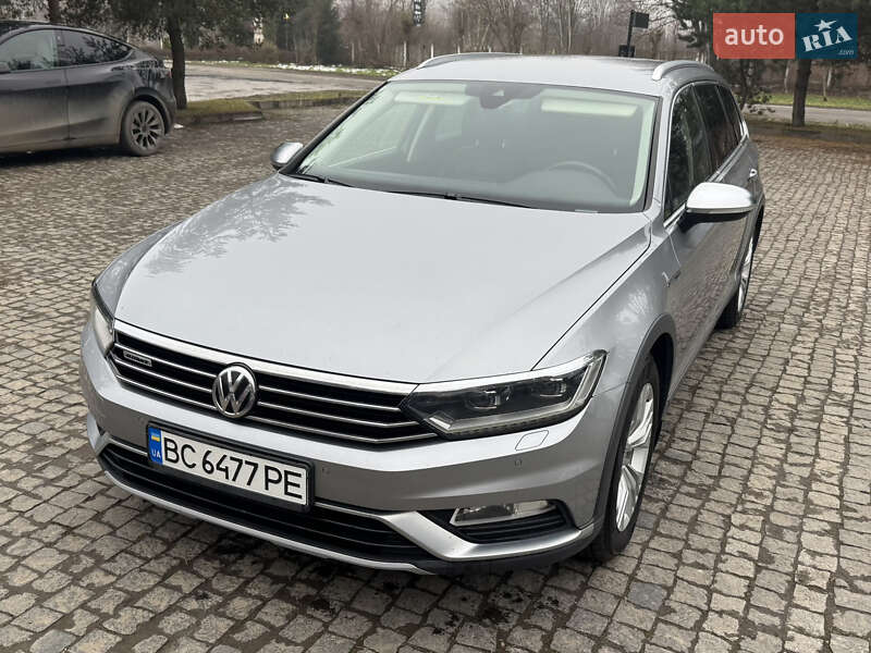 Універсал Volkswagen Passat Alltrack 2019 в Львові