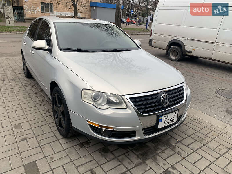 Седан Volkswagen Passat 2008 в Черкассах