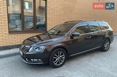 Универсал Volkswagen Passat 2014 в Нетешине