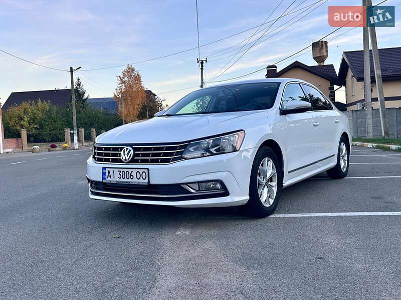 Седан Volkswagen Passat 2016 в Киеве Седан Volkswagen Passat 2016 в Киеве