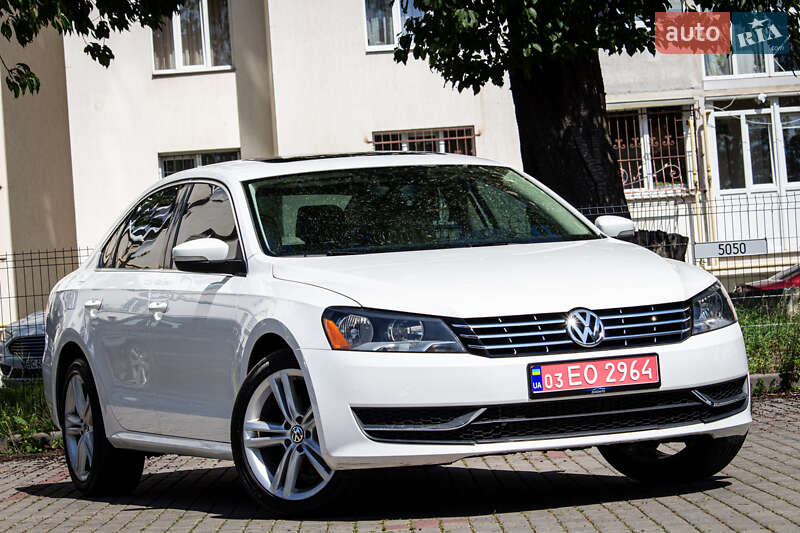 Седан Volkswagen Passat 2013 в Львове