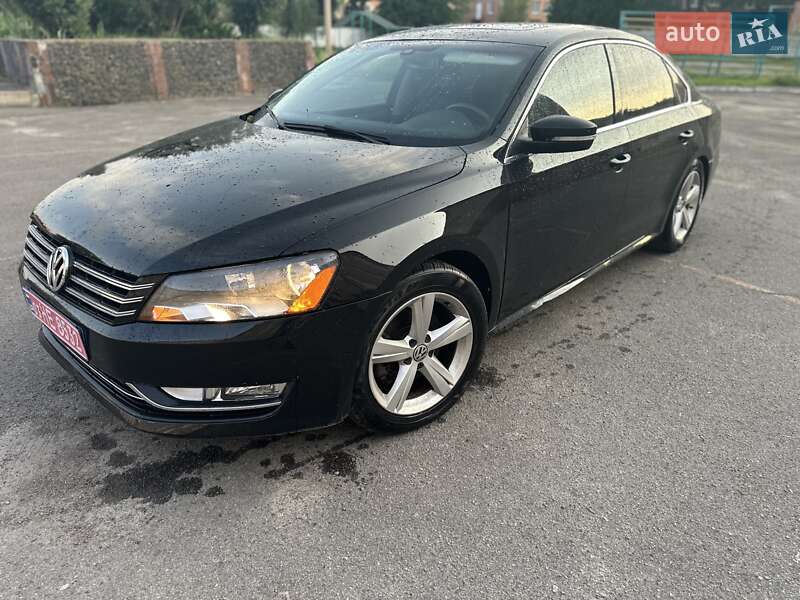 Седан Volkswagen Passat 2013 в Ровно Седан Volkswagen Passat 2013 в Ровно