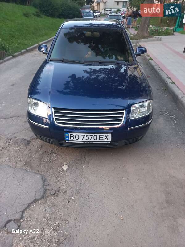 Седан Volkswagen Passat 2004 в Тернополе