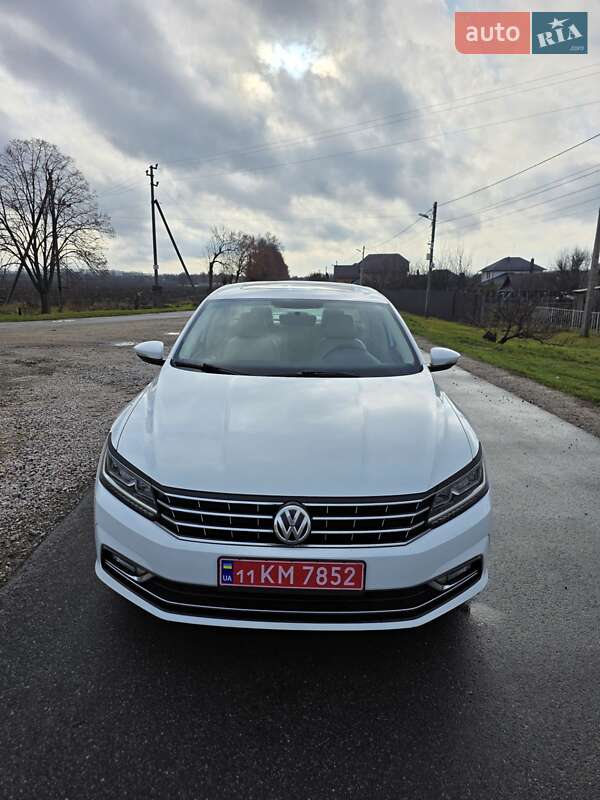 Седан Volkswagen Passat 2016 в Белой Церкви Седан Volkswagen Passat 2016 в Белой Церкви