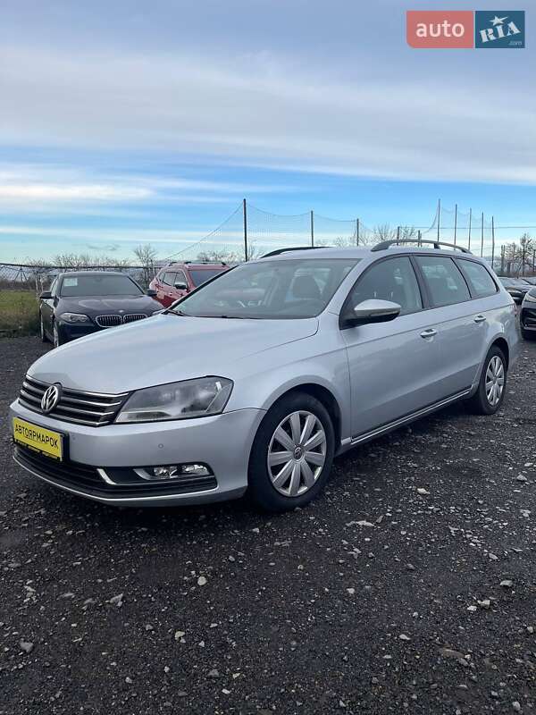 Универсал Volkswagen Passat 2012 в Ужгороде