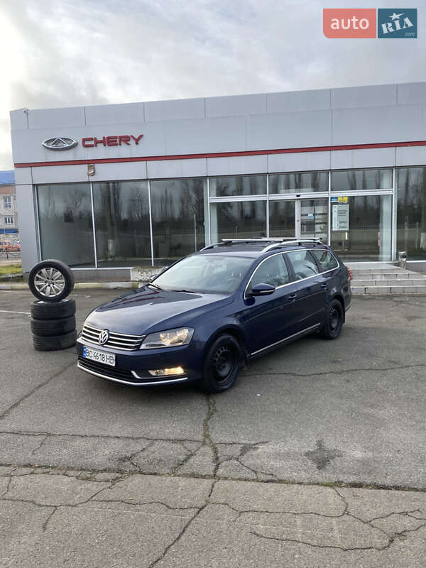 Универсал Volkswagen Passat 2012 в Запорожье