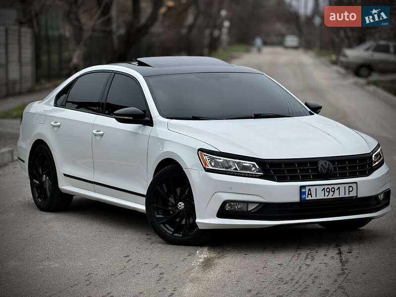 Седан Volkswagen Passat 2017 в Запорожье
