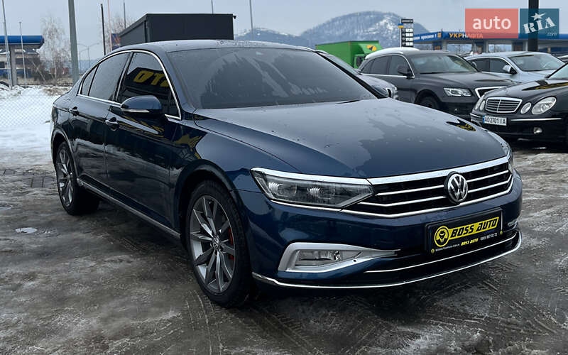 Седан Volkswagen Passat 2019 в Мукачево