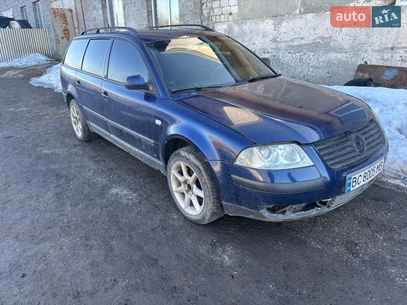 Универсал Volkswagen Passat 2001 в Каменке-Бугской