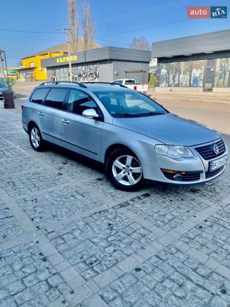 Универсал Volkswagen Passat 2006 в Гайвороне
