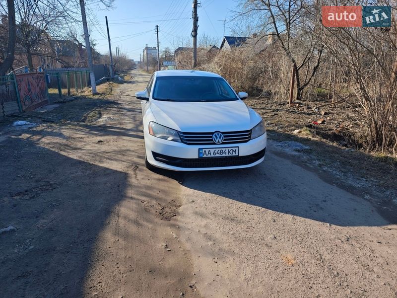 Седан Volkswagen Passat 2014 в Бердичеве