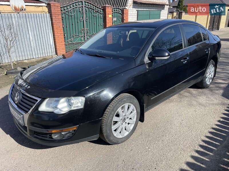 Седан Volkswagen Passat 2009 в Киеве
