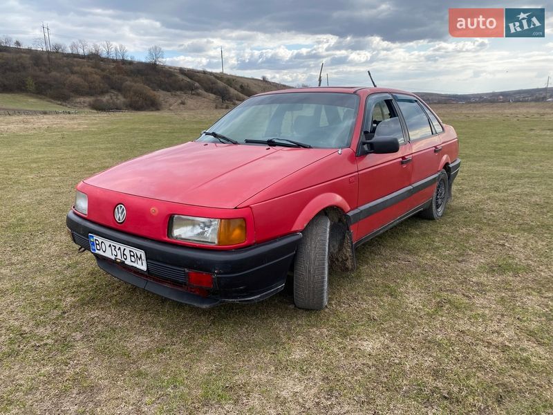 Седан Volkswagen Passat 1991 в Бережанах Седан Volkswagen Passat 1991 в Бережанах