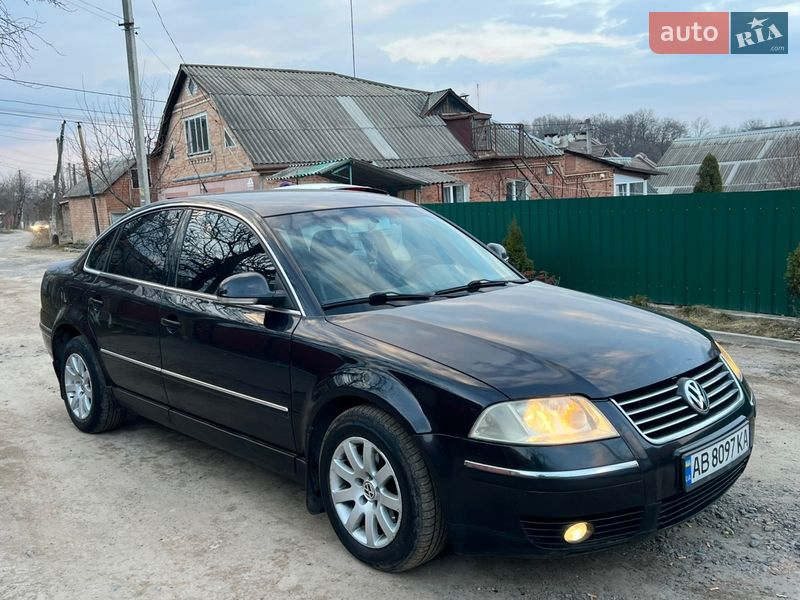 Седан Volkswagen Passat 2004 в Виннице
