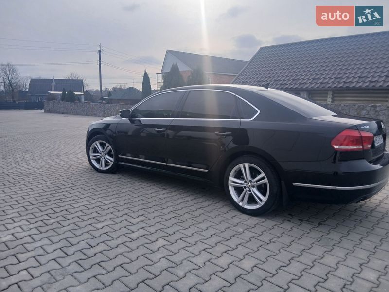 Седан Volkswagen Passat 2014 в Калиновке