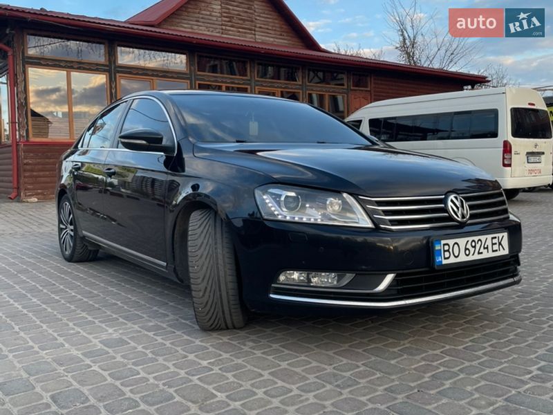 Седан Volkswagen Passat 2013 в Тернополе
