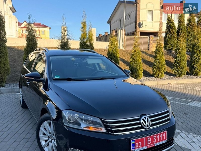 Универсал Volkswagen Passat 2013 в Ровно