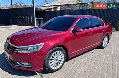 Седан Volkswagen Passat 2016 в Бобринці