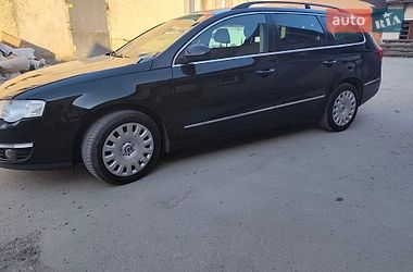 Универсал Volkswagen Passat 2008 в Делятине