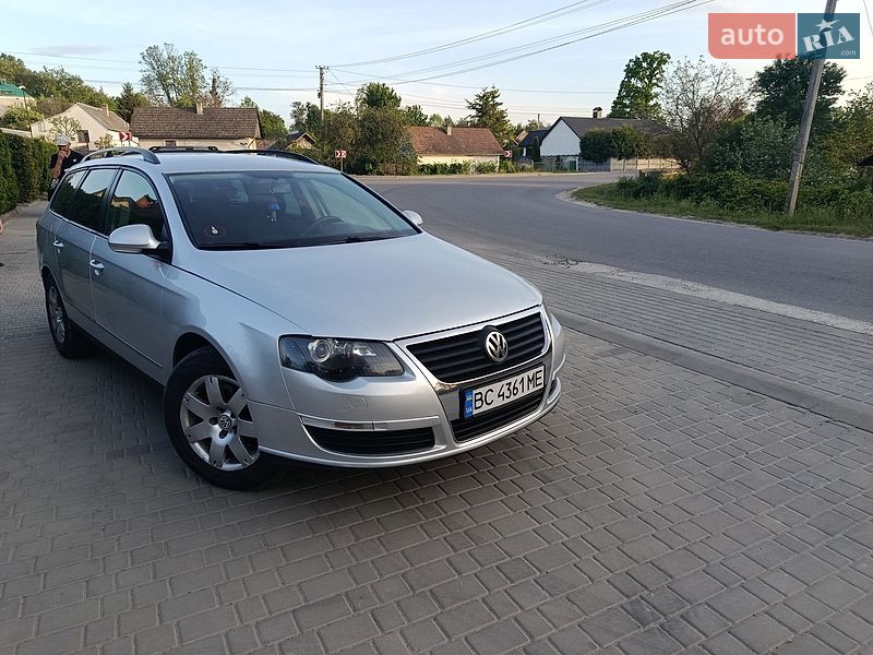 Универсал Volkswagen Passat 2005 в Новояворовске
