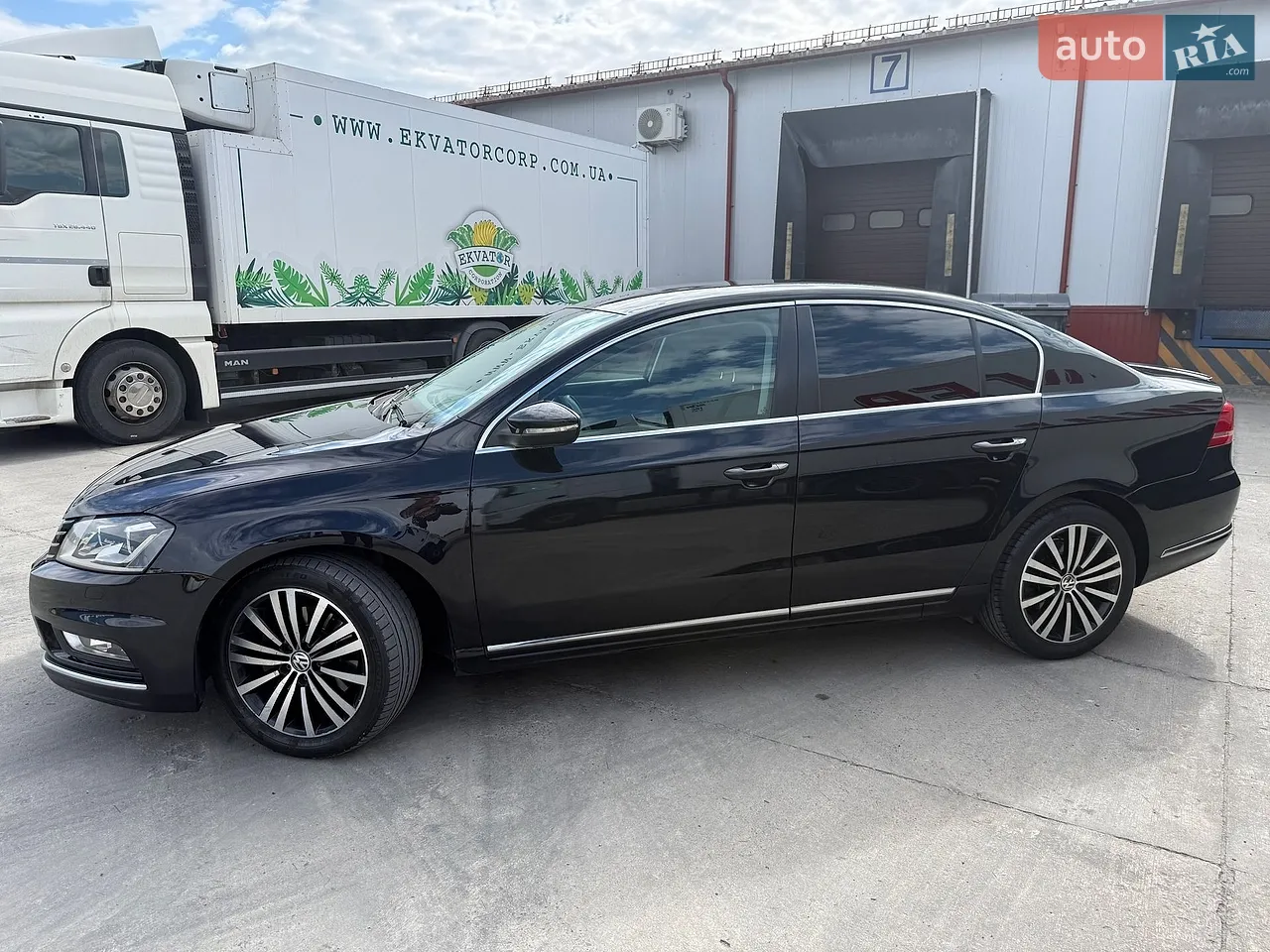Volkswagen Passat 2013 photo 3