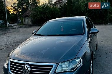 Седан Volkswagen Passat 2007 в Перечине