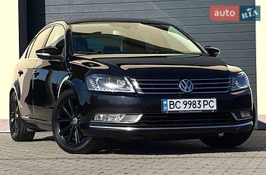 Седан Volkswagen Passat 2013 в Стрые Седан Volkswagen Passat 2013 в Стрые