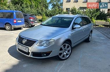 Универсал Volkswagen Passat 2007 в Коростене