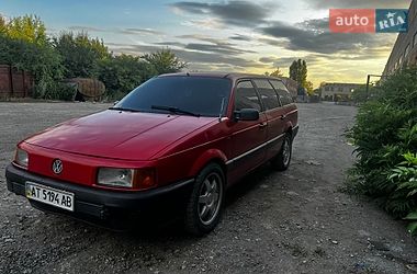 Универсал Volkswagen Passat 1990 в Борщеве
