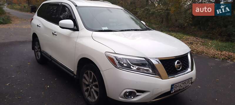 Позашляховик / Кросовер Nissan Pathfinder 2016 в Одесі