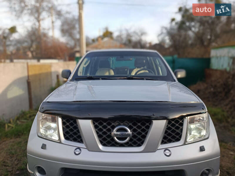 Внедорожник / Кроссовер Nissan Pathfinder 2006 в Киеве