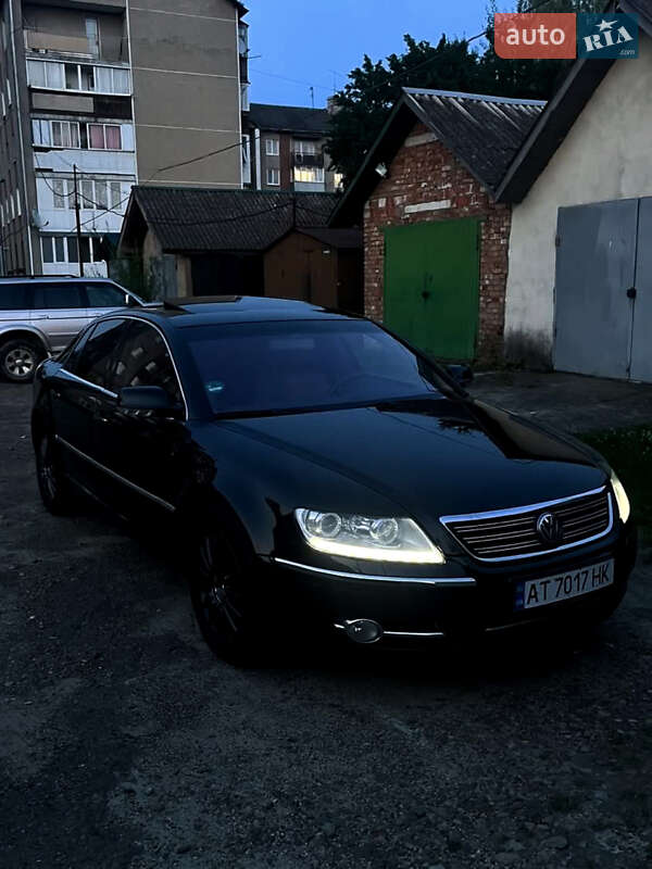 Седан Volkswagen Phaeton 2007 в Калуше Седан Volkswagen Phaeton 2007 в Калуше