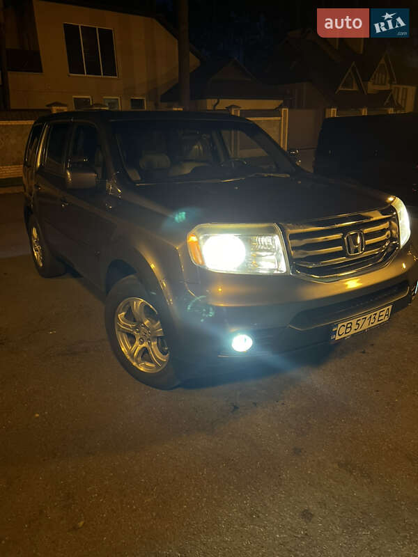 Внедорожник / Кроссовер Honda Pilot 2014 в Киеве