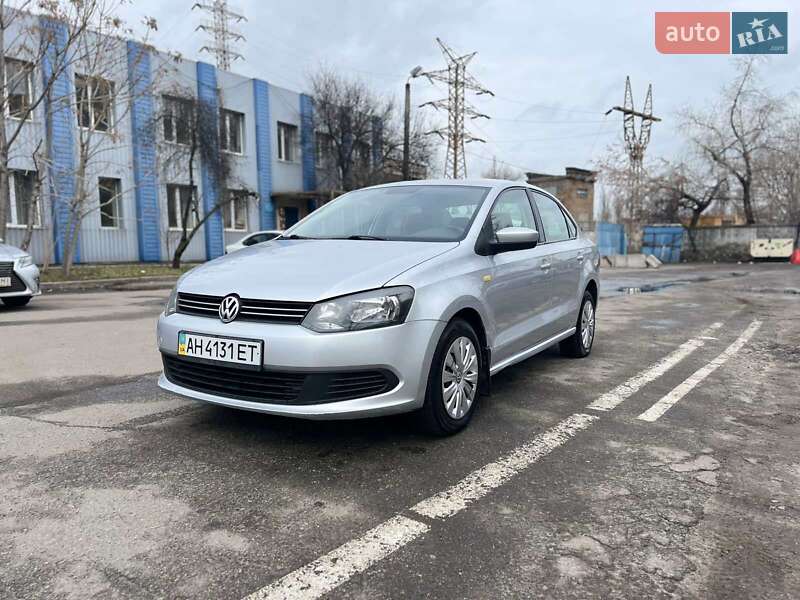 Седан Volkswagen Polo 2012 в Киеве