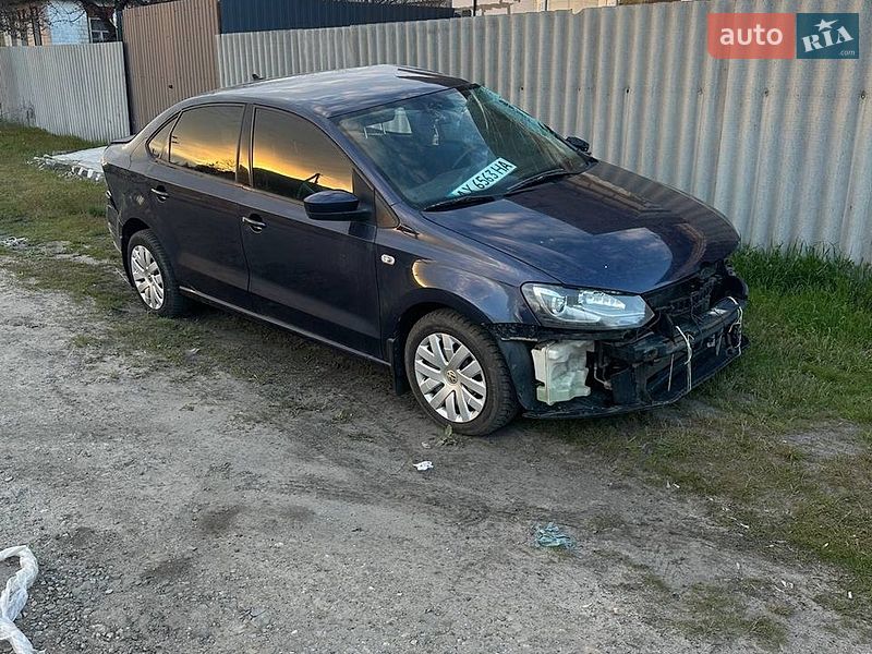 Седан Volkswagen Polo 2013 в Харькове