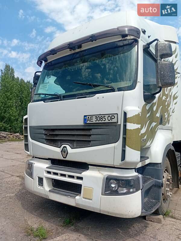 Тягач Renault Premium 2007 в Кривому Розі