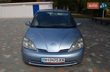 Седан Toyota Prius 2002 в Рені