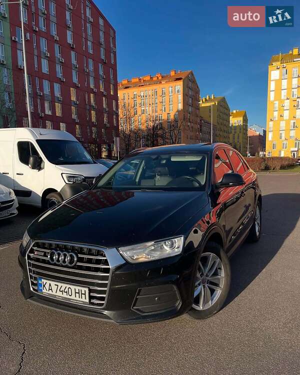 Внедорожник / Кроссовер Audi Q3 2016 в Львове