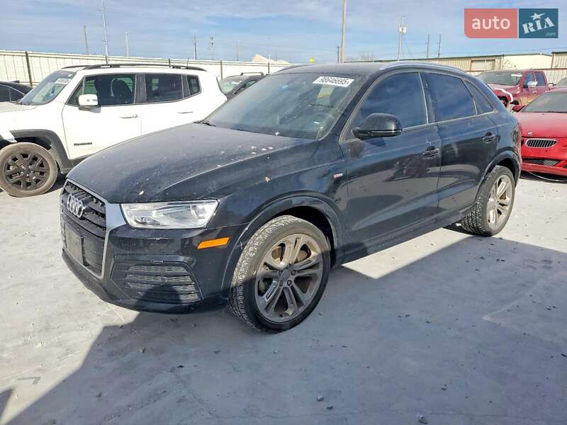 Внедорожник / Кроссовер Audi Q3 2018 в Ужгороде