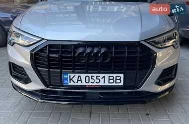 Позашляховик / Кросовер Audi Q3 2020 в Києві