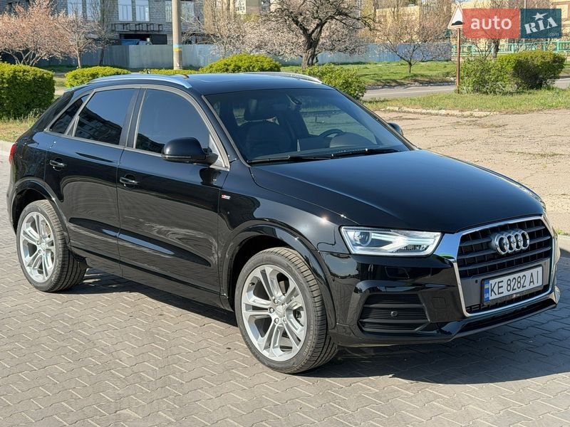 Внедорожник / Кроссовер Audi Q3 2017 в Каменском