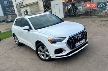 Позашляховик / Кросовер Audi Q3 2021 в Києві