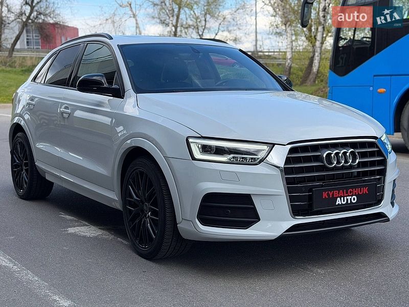 Позашляховик / Кросовер Audi Q3 2017 в Києві