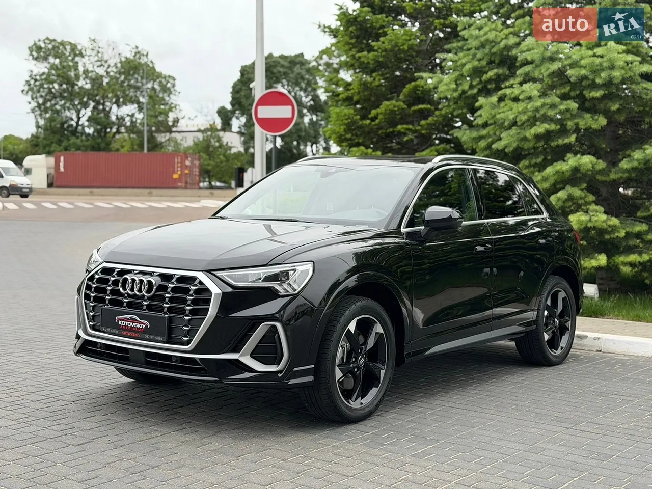 Audi Q3 2023 photo 5