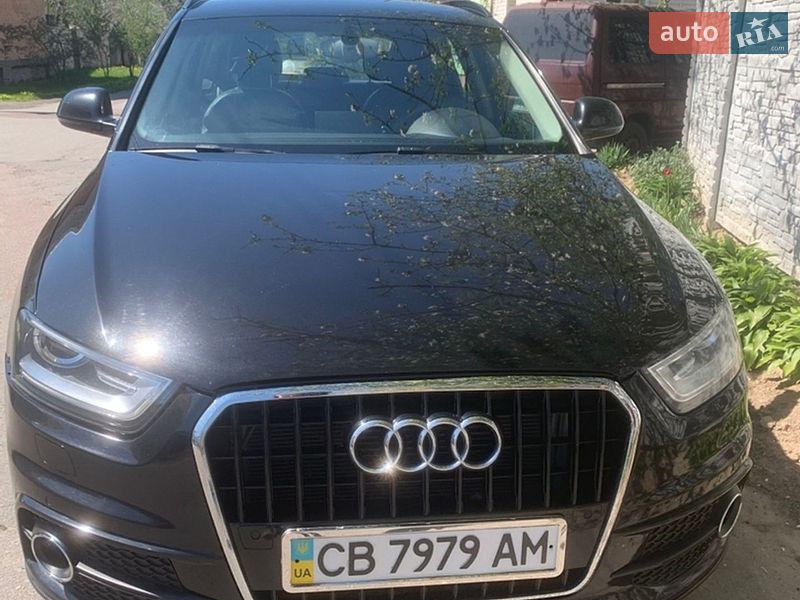 Внедорожник / Кроссовер Audi Q3 2013 в Чернигове