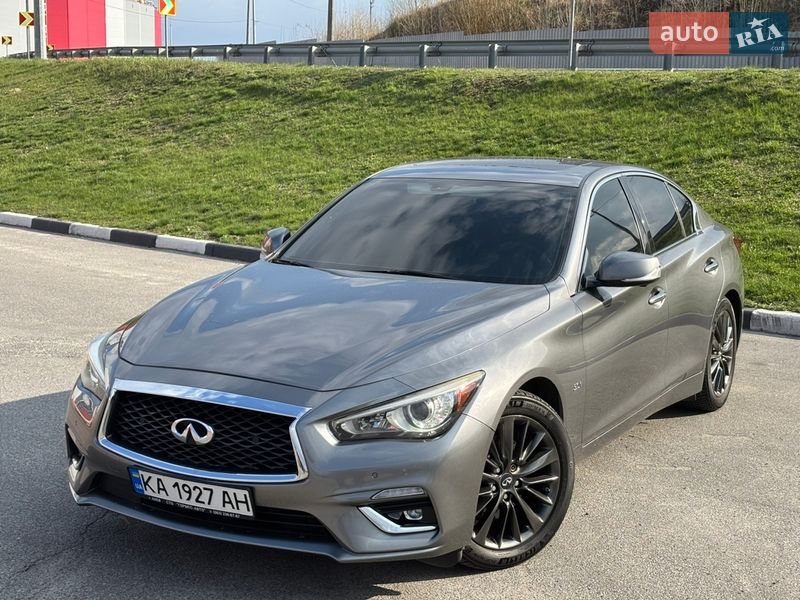 Седан Infiniti Q50 2017 в Киеве